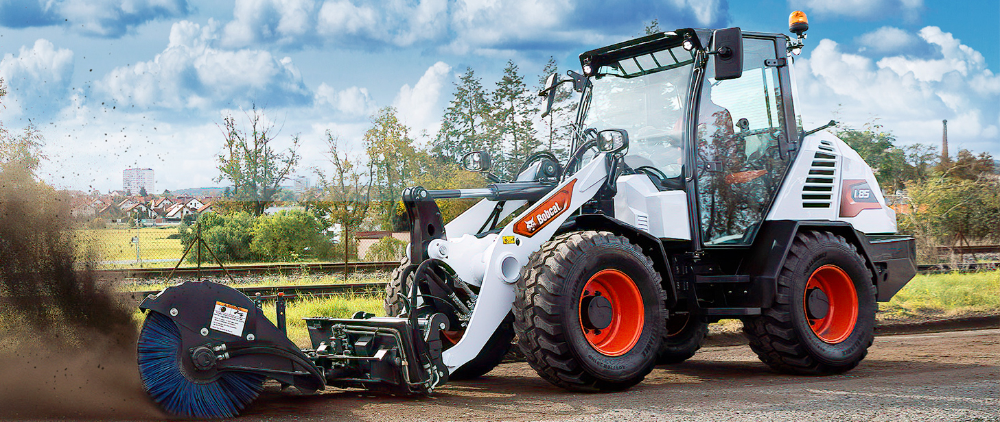 Compact Wheel Loaders